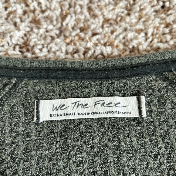 Free People Santa Clara Olive Green Slouchy Dolman Sleeve Thermal Top - Picture 9 of 11